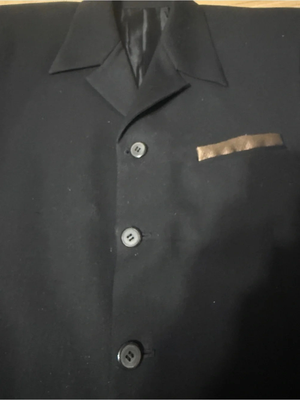 Men's Black four Button Blazer no vent flaps in rear. ☑️